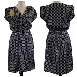 JOHANN Geometric Chain Mini Dress Size M/L